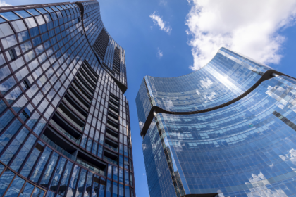 Arqdigital LTDA mostra como o BPO especializado otimiza processos e fortalece a integração entre órgãos e bancos.