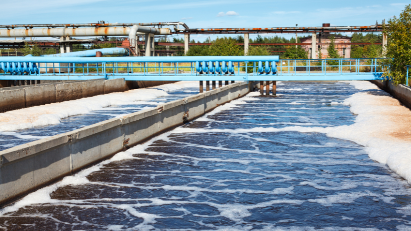 Tratamento de efluentes com tecnologias avançadas e boas práticas: a Versa Engenharia Ambiental Ltda garante eficiência, conformidade legal e proteção dos recursos hídricos.