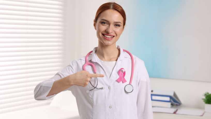 Como mostra Vinicius Tadeu Sattin Rodrigues, hábitos saudáveis têm impacto direto na saúde das mamas e na prevenção ao longo da vida.